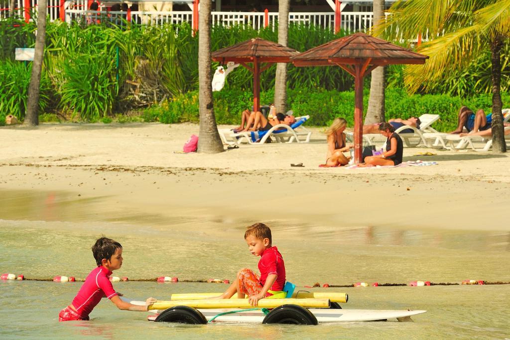 Karibea Beach Resort Clipper Ле-Гозье Экстерьер фото